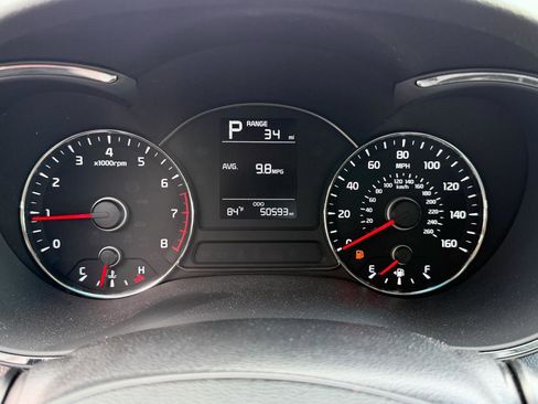Used 2017 Kia Forte LX FWD image 8
