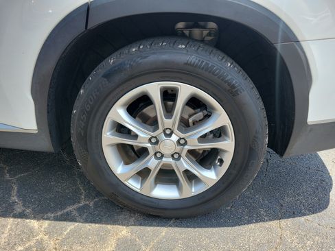 Used 2022 Hyundai Palisade SE FWD image 23