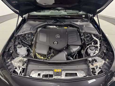 Certified 2024 Mercedes-Benz CLE 300 4MATIC Cabriolet w/ Driver Assistance Package image 40