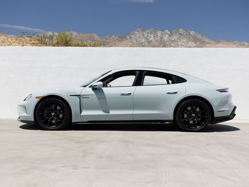 New 2025 Porsche Taycan GTS image 2