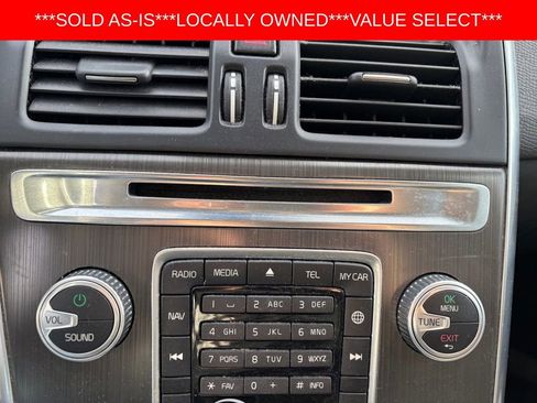 Used 2016 Volvo XC60 T5 Platinum w/ Climate Package image 17