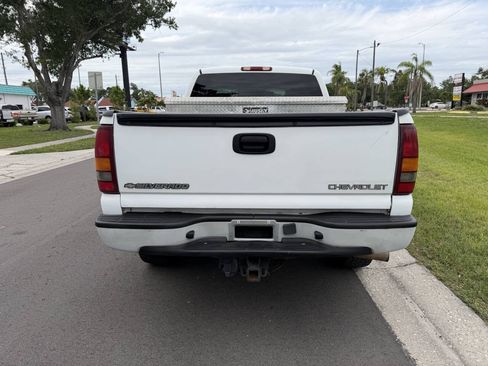Used 2002 Chevrolet Silverado 1500 LS w/ Off-Road Pkg AWD/4WD image 7