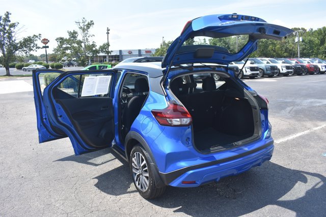 Used 2023 Nissan Kicks SV FWD image 16