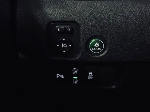 Used 2022 Honda Pilot Touring image 34