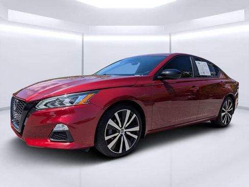 Used 2022 Nissan Altima 2.5 SR FWD image 7