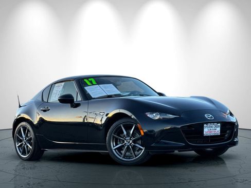 Used 2017 MAZDA MX-5 Miata RF Grand Touring image 2