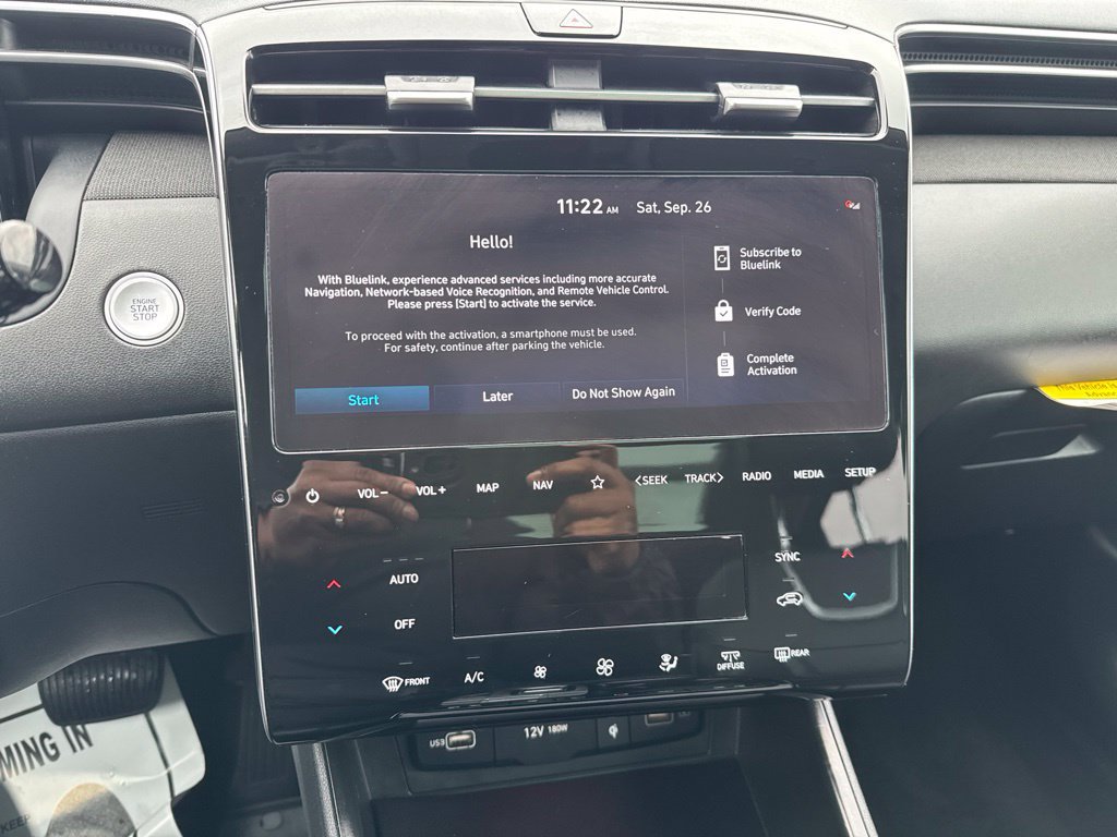 Certified 2024 Hyundai Tucson Limited AWD/4WD image 19