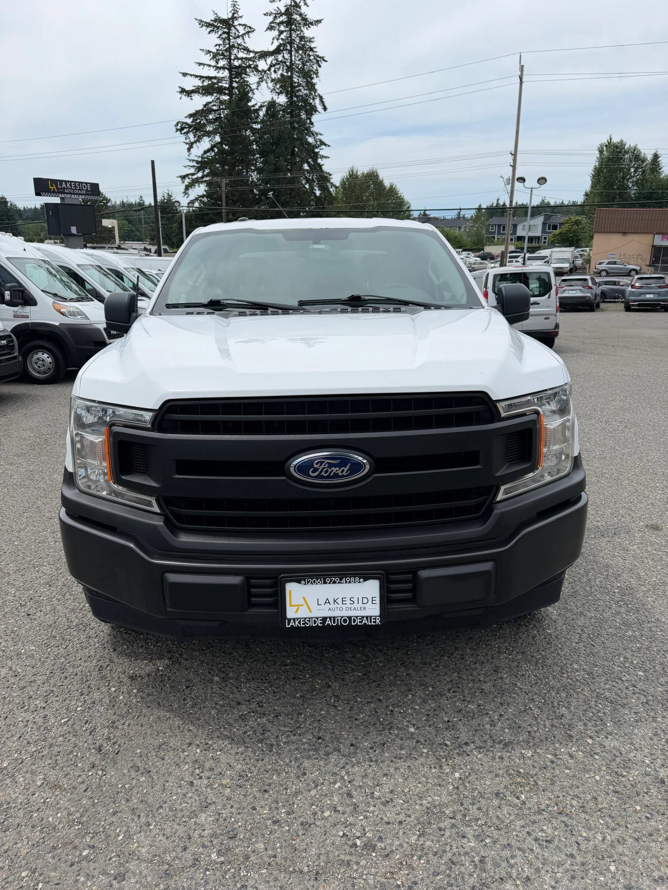Used 2018 Ford F150 XL w/ Equipment Group 101A Mid RWD image 2