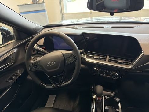 New 2026 Chevrolet Trax RS w/ Driver Confidence Package FWD image 31