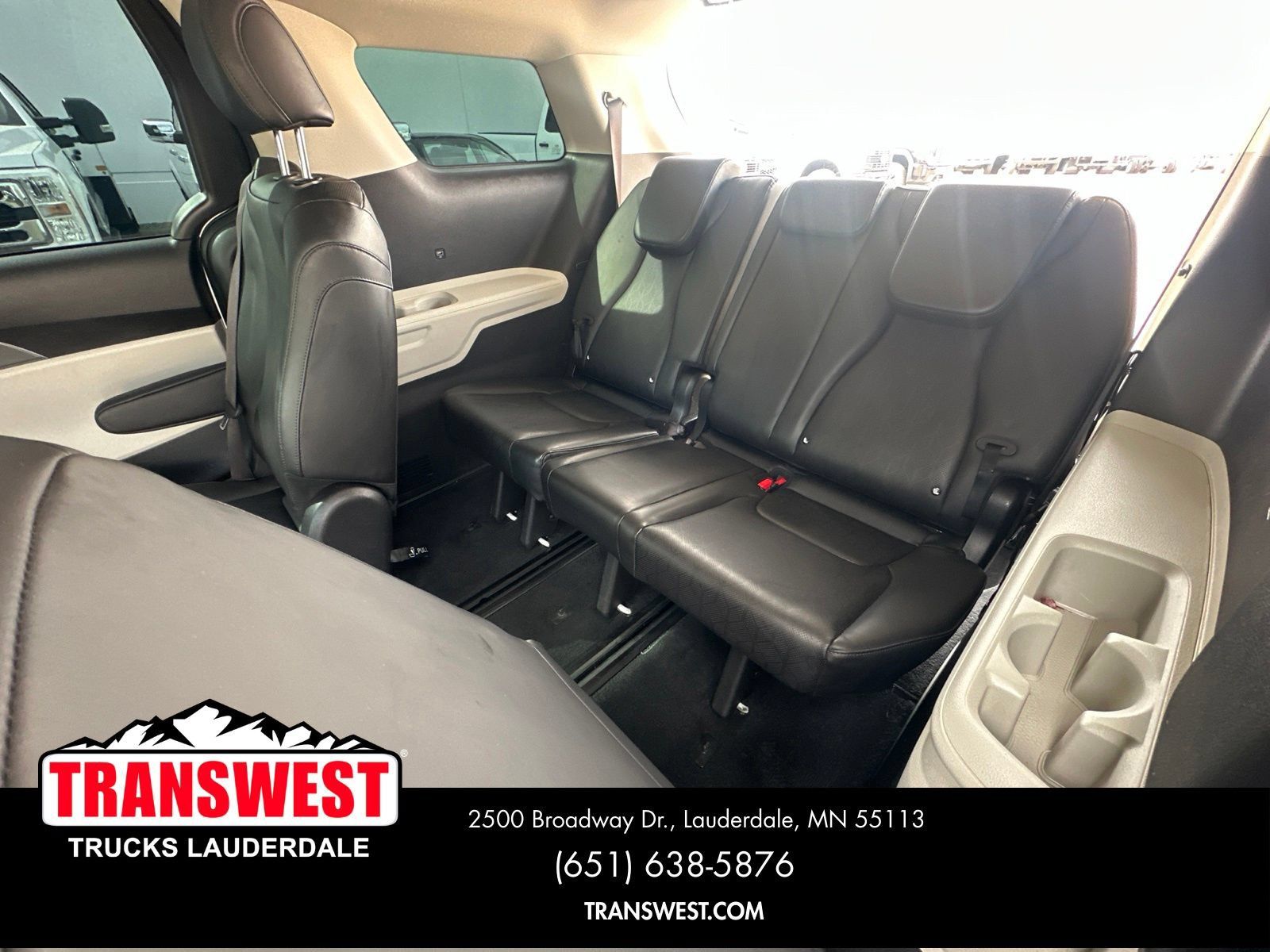 Used 2022 Kia Carnival LX FWD image 10