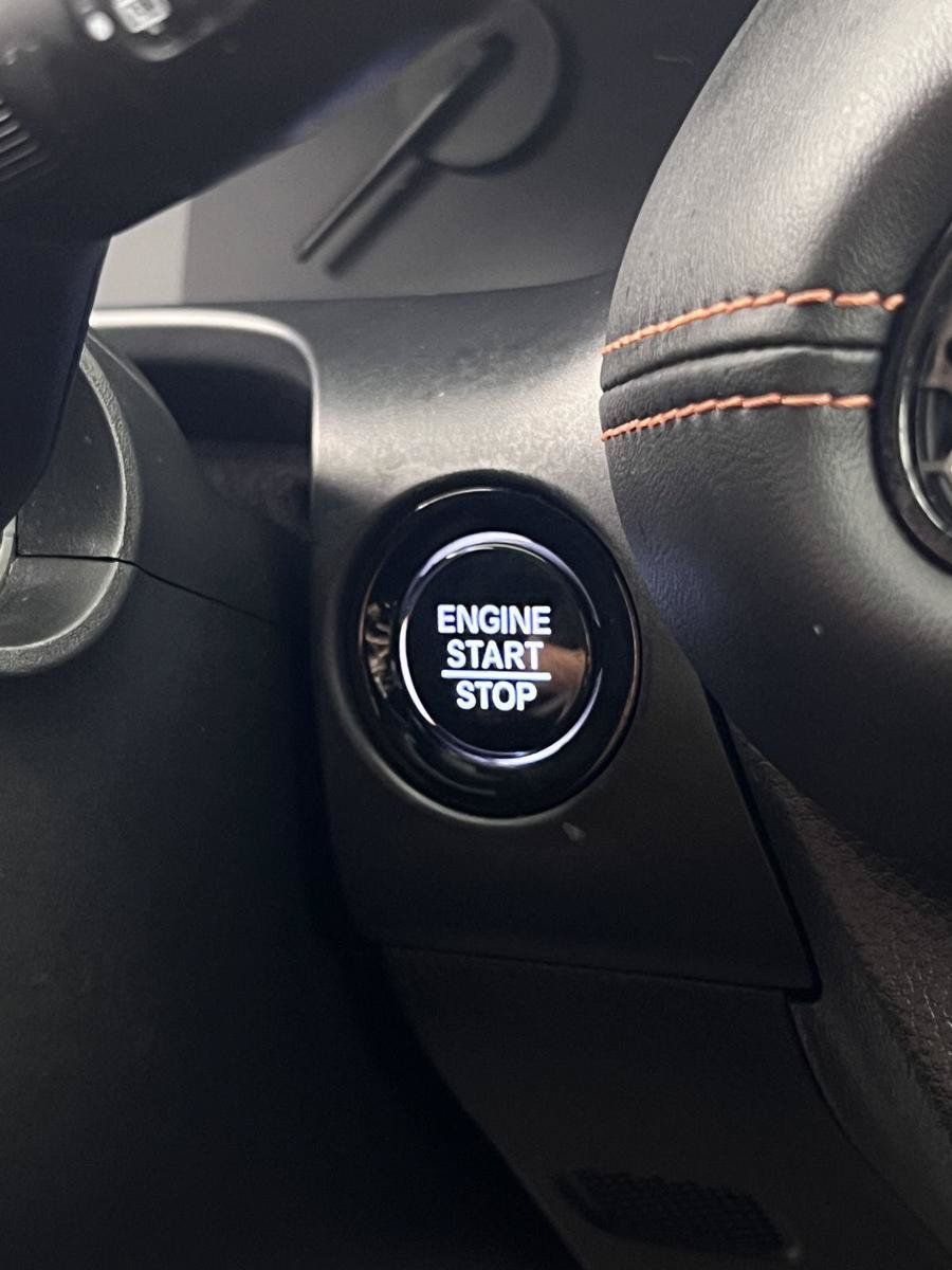 Certified 2025 Honda HR-V Sport image 8