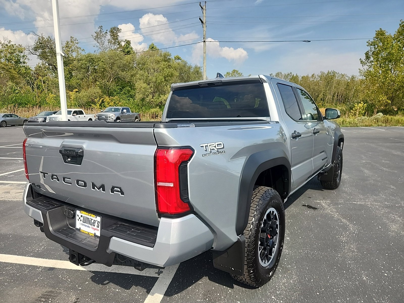 Used 2026 Toyota Tacoma TRD Off-Road AWD/4WD image 8