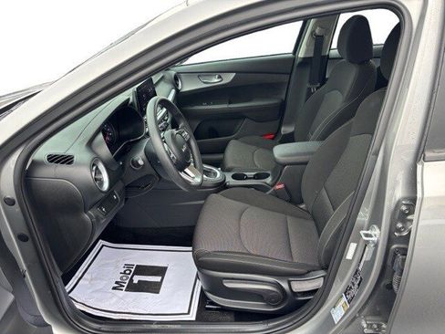 Certified 2023 Kia Forte LXS image 10