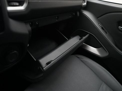 Certified 2023 Nissan Frontier SV w/ SV Convenience Package image 29