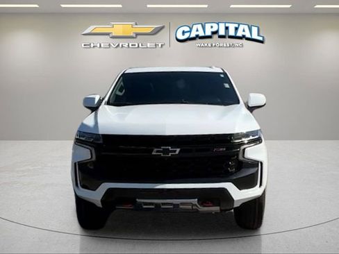 Used 2023 Chevrolet Tahoe Z71 w/ Luxury Package AWD/4WD image 8