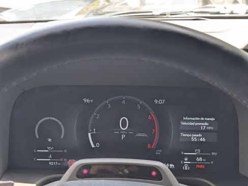 Used 2025 Lexus GX 550 w/ Cold Area Package AWD/4WD image 16