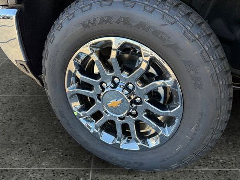New 2026 Chevrolet Silverado 2500 LTZ w/ LTZ Plus Package image 14