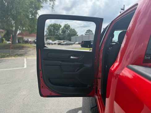 Used 2025 RAM 1500 Tradesman w/ Night Edition AWD/4WD image 31