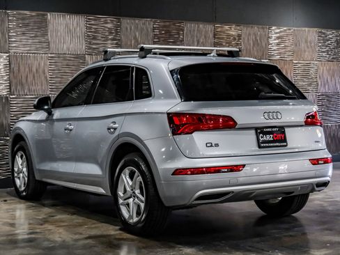 Used 2019 Audi Q5 2.0T Premium w/ Convenience Package image 12