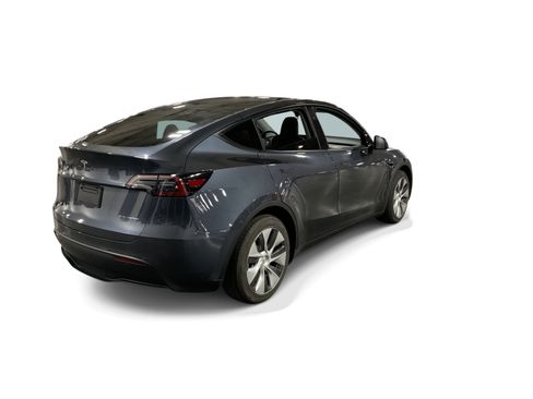 Certified 2023 Tesla Model Y Long Range AWD/4WD image 6