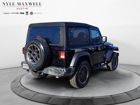 Used 2019 Jeep Wrangler Sport image 15