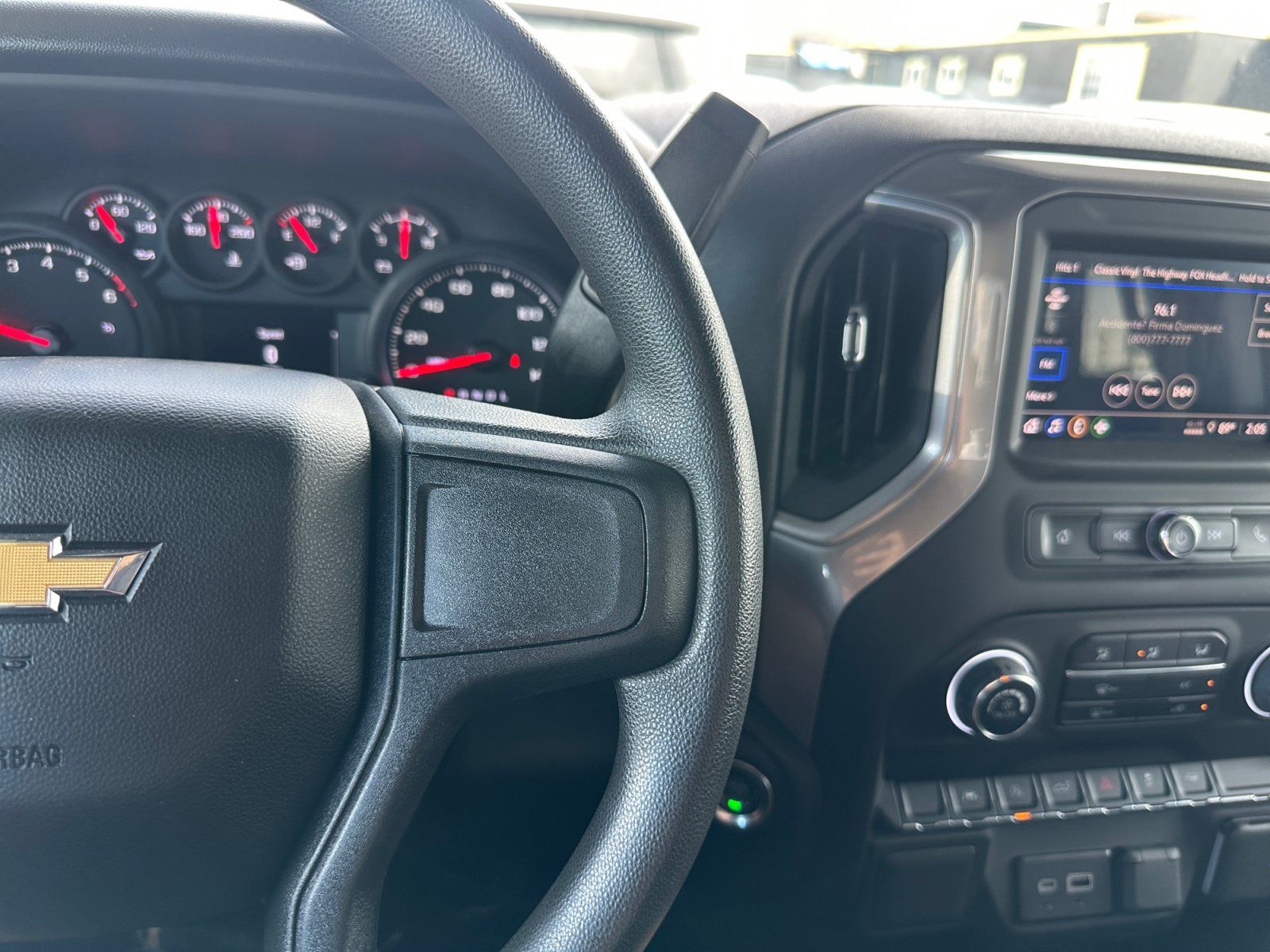 Used 2025 Chevrolet Silverado 1500 Custom RWD image 19