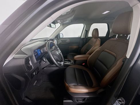 Used 2025 Ford Bronco Sport Outer Banks image 13