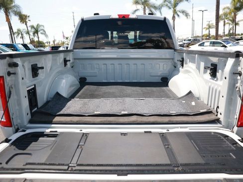 Used 2023 Ford F150 Lariat AWD/4WD image 39