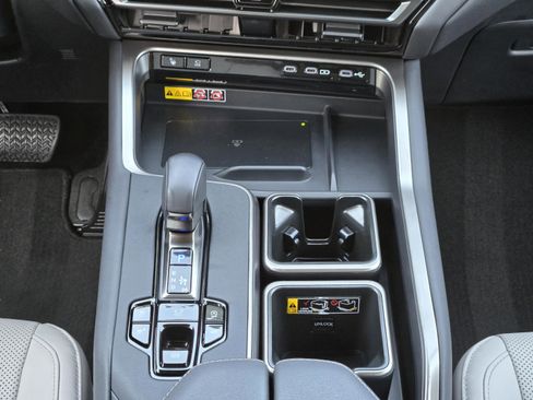 Used 2025 Lexus TX 350 AWD w/ Technology Package image 13