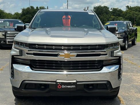 Used 2020 Chevrolet Silverado 1500 LT w/ Texas Edition AWD/4WD image 2