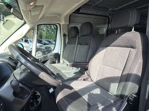 Used 2021 RAM ProMaster 2500 FWD image 18