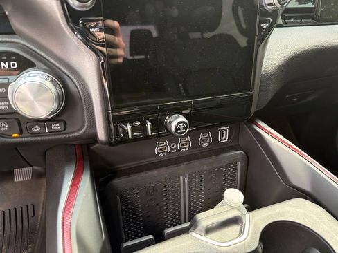 Used 2026 RAM 1500 Rebel w/ Rebel Level 2 Equipment Group AWD/4WD image 19