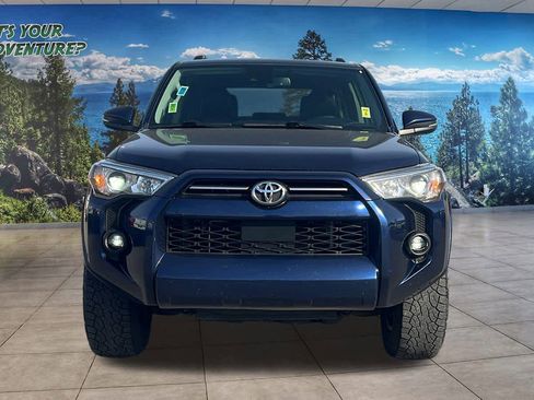 Used 2021 Toyota 4Runner SR5 Premium image 2