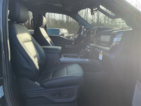 New 2026 Ford F250 Lariat w/ Chrome Package image 12