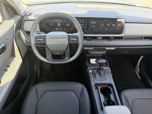 New 2027 Kia Seltos EX FWD image 17