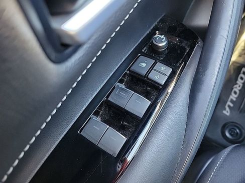 Used 2019 Toyota Corolla SE image 23