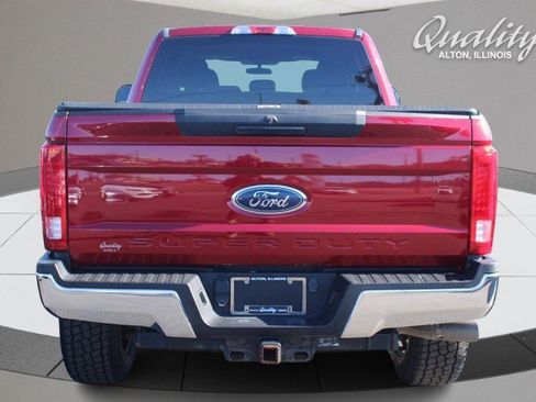 Used 2017 Ford F250 XLT w/ FX4 Off-Road Package image 5