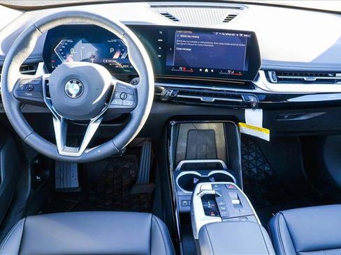 Certified 2025 BMW X1 xDrive28i w/ Convenience Package image 21