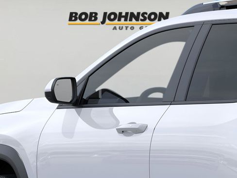 New 2026 Chevrolet Equinox LT w/ Convenience Package II image 15