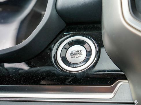 Used 2025 RAM 1500 Tungsten AWD/4WD image 23