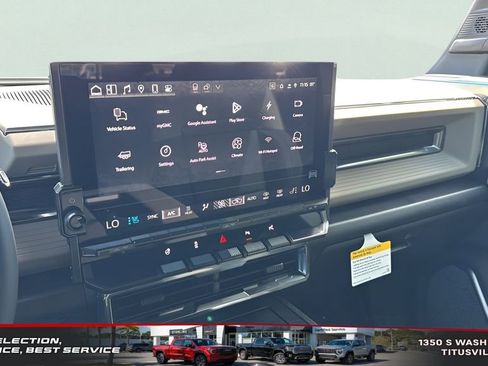 New 2026 GMC Hummer EV SUV AWD/4WD image 17