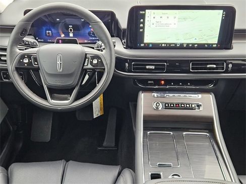 New 2025 Lincoln Aviator Reserve w/ Equipment Group 201A image 25