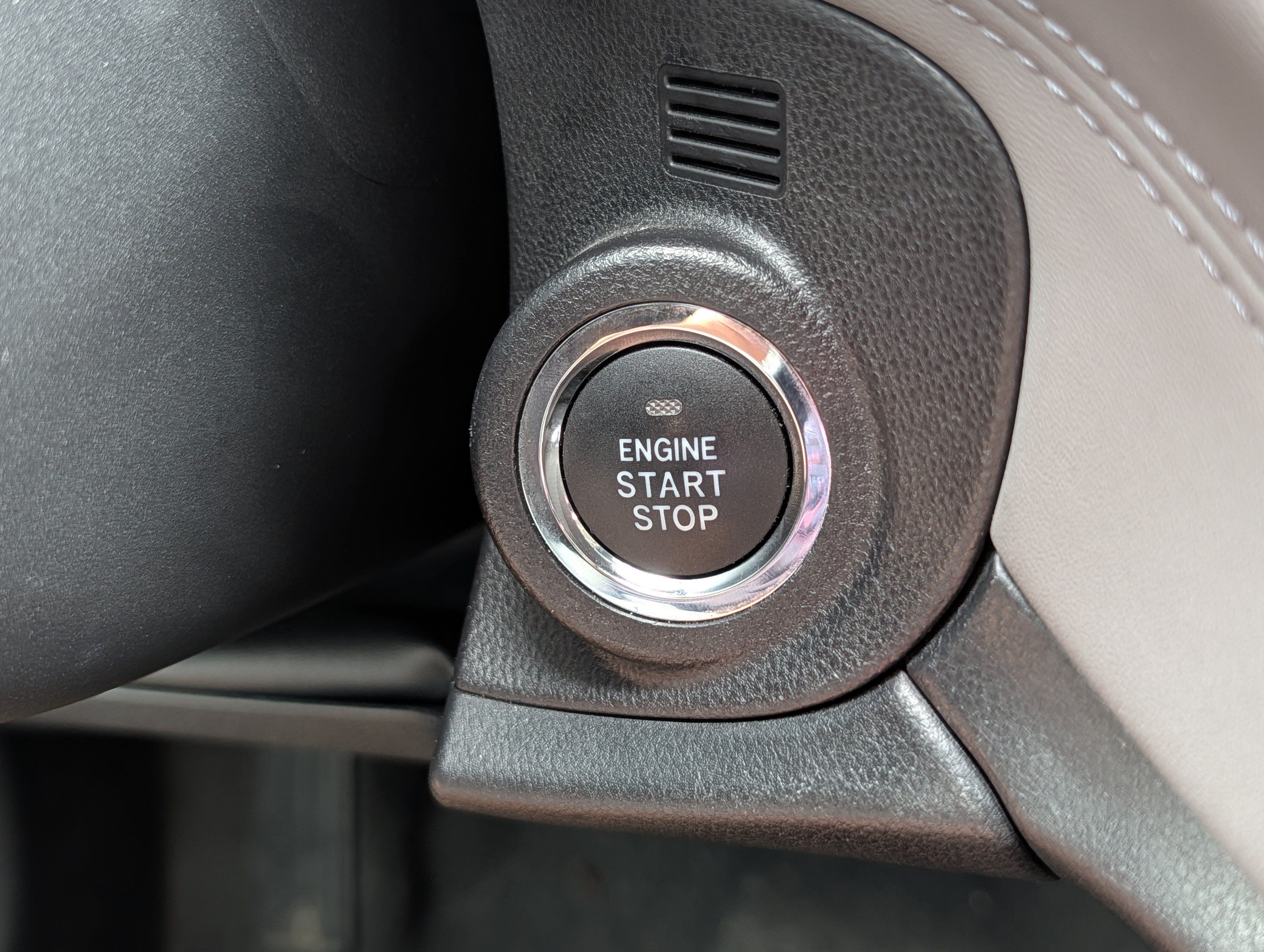 Used 2023 Subaru Outback Limited XT AWD/4WD image 29