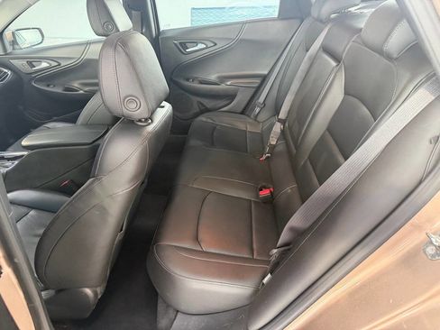 Used 2018 Chevrolet Malibu LT w/ True North Edition FWD image 18