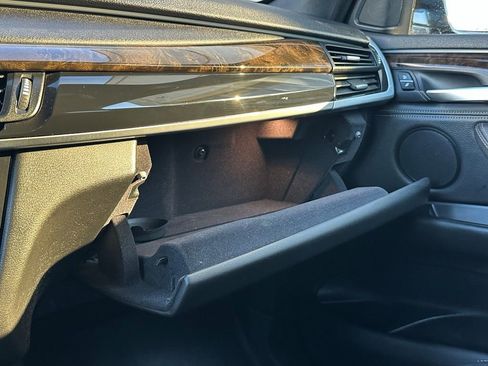 Used 2018 BMW X5 xDrive35i w/ M Sport Package image 49