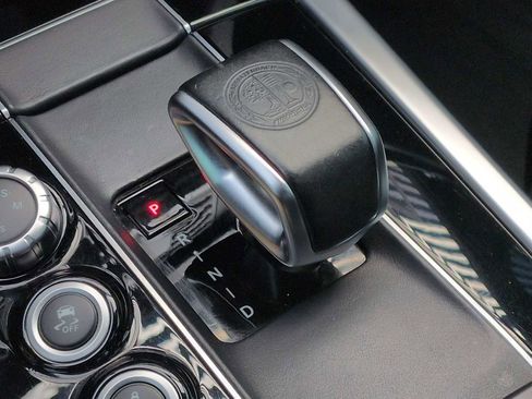 Used 2015 Mercedes-Benz E 63 AMG S-Model image 32