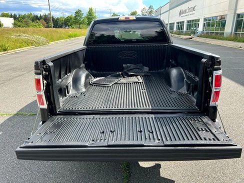 Used 2010 Ford F150 XLT image 14