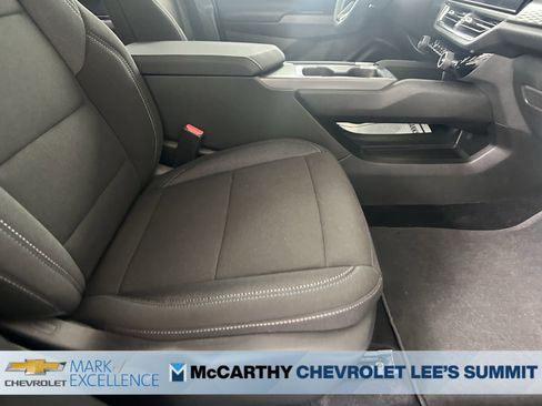 New 2026 Chevrolet Equinox EV LT w/ Comfort Package image 43