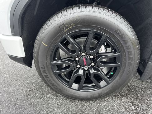 New 2026 GMC Sierra 1500 Elevation image 13