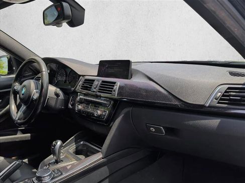 Used 2016 BMW M3 RWD image 24